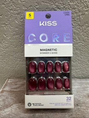 $5 🌙 Kiss Core Press On Nails Size SHORT Brand New Sealed 22656